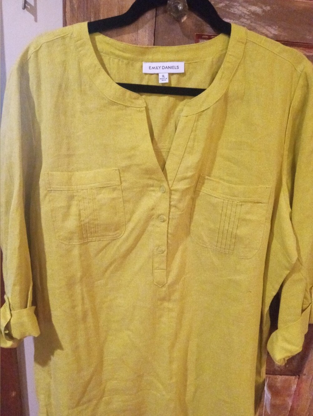 Emily Daniels Green Oasis Linen Split-Neck Tunic
